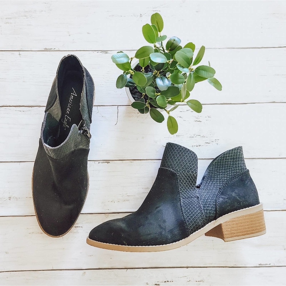 American Eagle Black Suede Booties